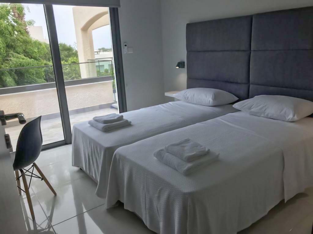Mare Monte Seaview Boutique Apartment Paphos Eksteriør billede